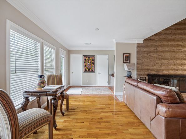 3449 N Parkwood Drive, Houston TX 77021