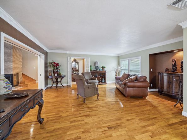 3449 N Parkwood Drive, Houston TX 77021