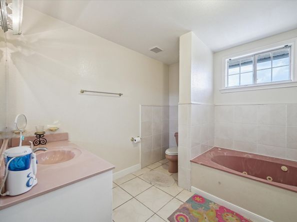 3449 N Parkwood Drive, Houston TX 77021