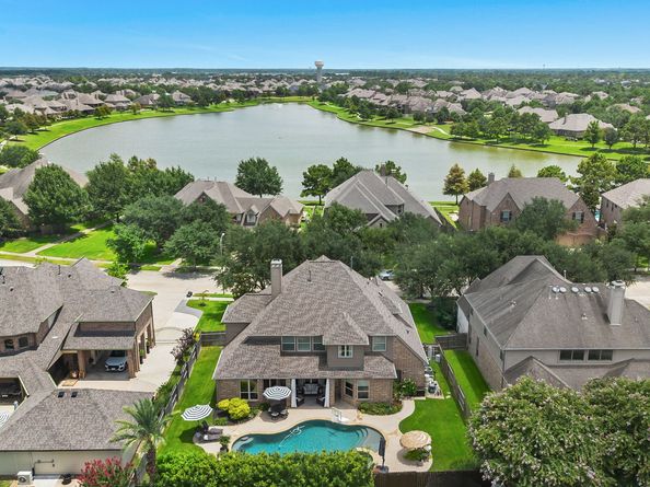 16727 Thomas Ridge Lane, Cypress TX 77433