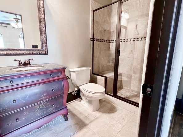 1241 W 24th Street C, Houston TX 77008