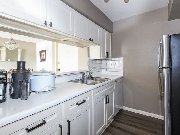 8529 Hearth Drive 25, Houston TX 77054