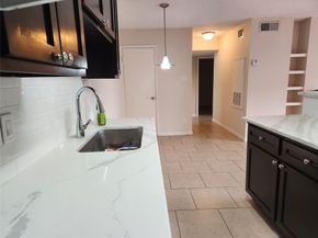 2750 Holly Hall Street 304, Houston TX 77054