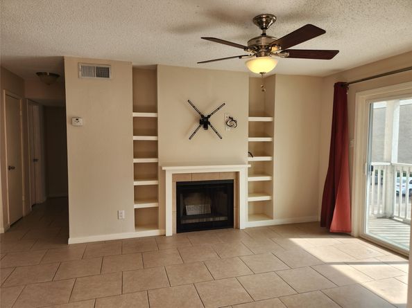 2750 Holly Hall Street 304, Houston TX 77054