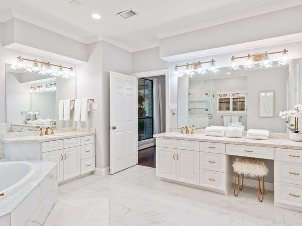 502 Barkers Cove, Houston TX 77079