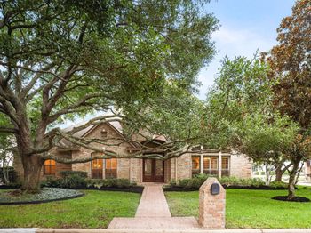 502 Barkers Cove