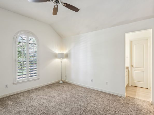 15614 Stone Gables Lane, Houston TX 77044