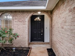 10622 Highland Woods Drive, Sugar Land TX 77498