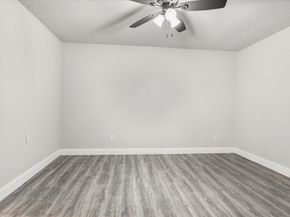 10622 Highland Woods Drive, Sugar Land TX 77498