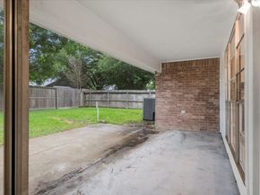 10622 Highland Woods Drive, Sugar Land TX 77498