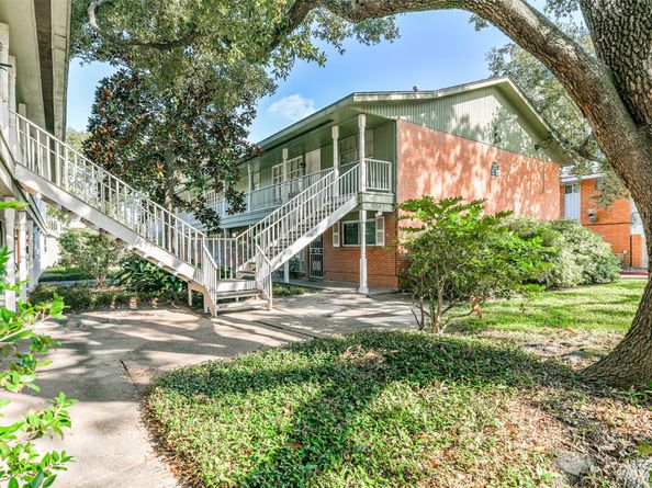 5542 Holly Street 209, Houston TX 77081