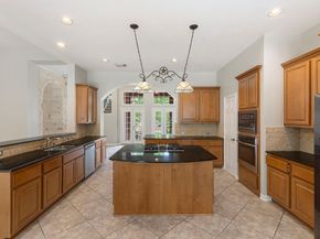 6 Hithervale Court, The Woodlands TX 77382
