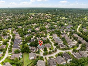 6 Hithervale Court, The Woodlands TX 77382