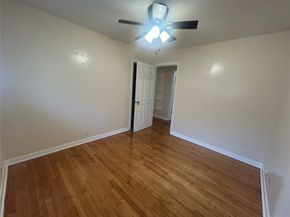 10211 Hinds Street, Houston TX 77034