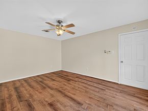 10815 Shawnbrook Drive, Houston TX 77071