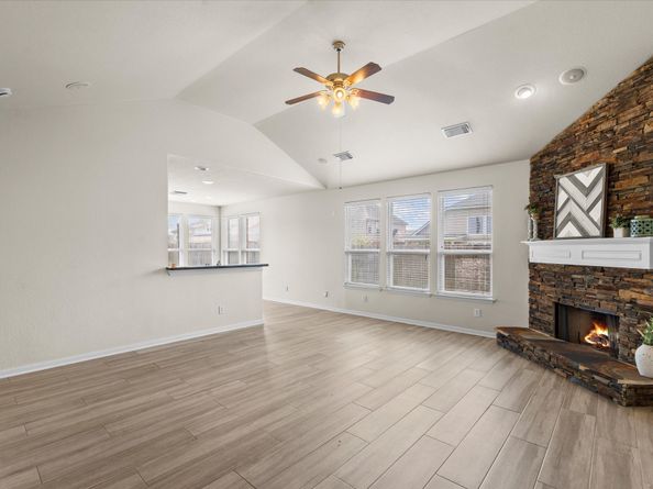 9619 Brackenton Crest Drive, Spring TX 77379