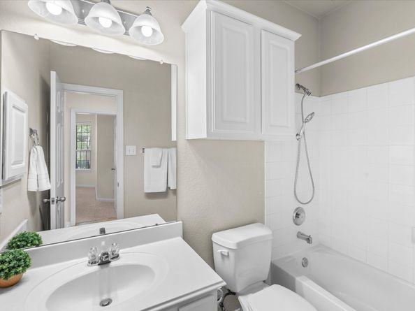 9619 Brackenton Crest Drive, Spring TX 77379