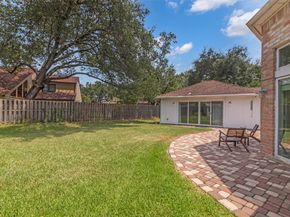 1619 Fall Valley Drive, Houston TX 77077