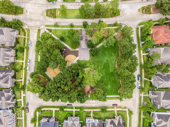 178 Rockwell Park Drive, Spring TX 77389