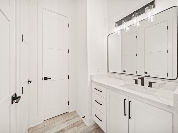 2416 Sumpter Street A, Houston TX 77026