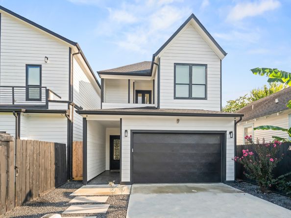 2416 Sumpter Street A, Houston TX 77026