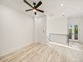 2416 Sumpter Street A, Houston TX 77026