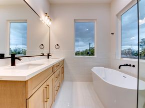 1308 Evelyn Street, Houston TX 77009