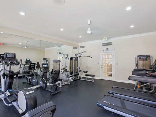 2100 Welch Street C113, Houston TX 77019