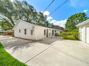 10110 Bob White Drive, Houston TX 77096