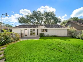 10110 Bob White Drive, Houston TX 77096