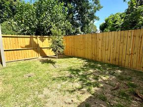 7322 Laredo Street, Houston TX 77020