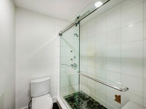 15 Greenway Plaza 8G, Houston TX 77046