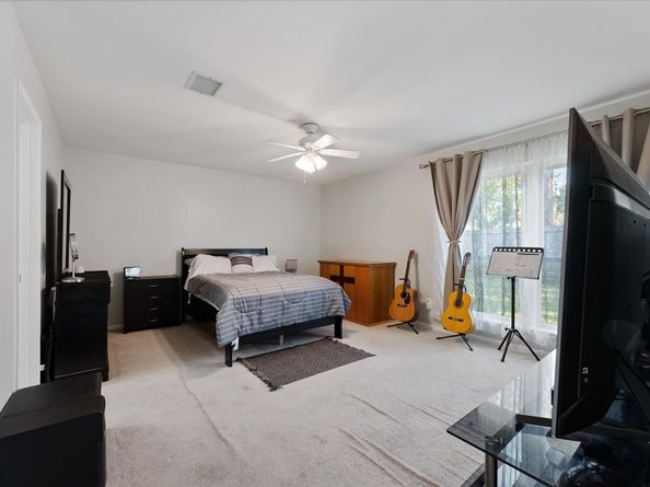 11854 Briar Forest Drive, Houston TX 77077