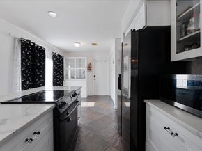 11854 Briar Forest Drive, Houston TX 77077