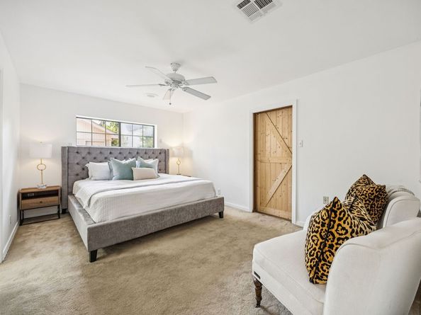 1721 Saxon Drive, Houston TX 77018