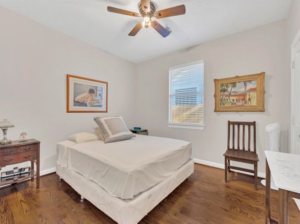 23 W Bonny Branch Street, The Woodlands TX 77382