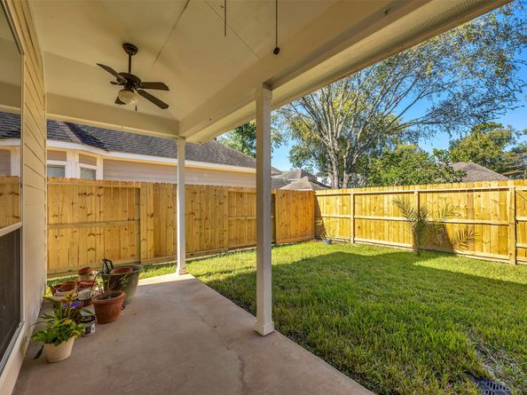 23 W Bonny Branch Street, The Woodlands TX 77382