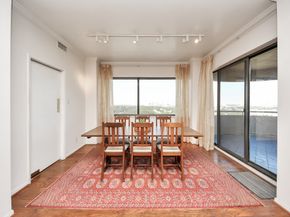 5000 Montrose Boulevard 14H, Houston TX 77006