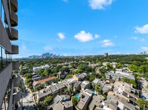 5000 Montrose Boulevard 14H, Houston TX 77006