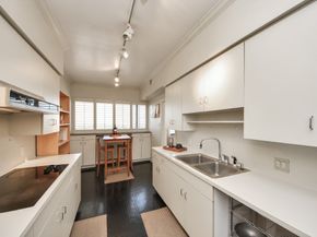 5000 Montrose Boulevard 14H, Houston TX 77006