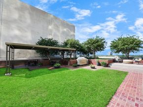 5000 Montrose Boulevard 14H, Houston TX 77006