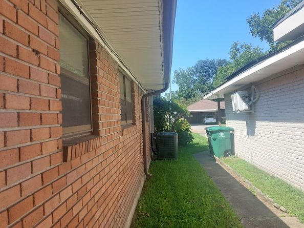 5603 Nina Lee Lane, Houston TX 77092