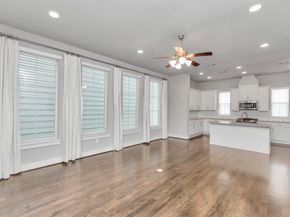 2716 Freund Street, Houston TX 77003