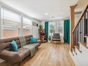 1206 Fairbanks Street, Houston TX 77009