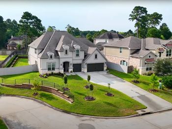 1402 Graystone Hills Drive