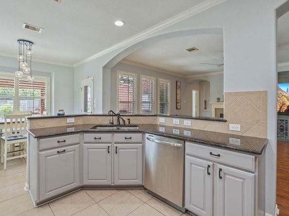 18515 N Settlers Shore Drive, Cypress TX 77433