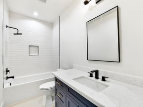4121 Woodhaven Street, Houston TX 77025