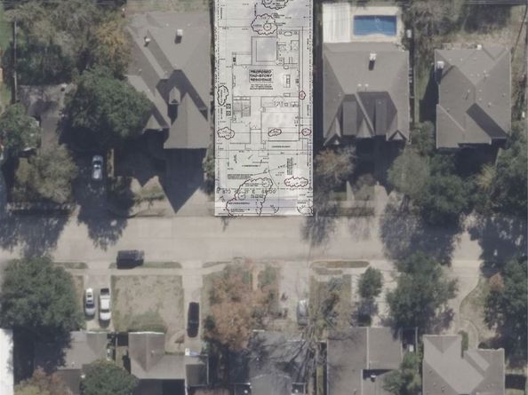 4121 Woodhaven Street, Houston TX 77025