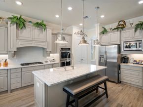 1406 Graystone Hills Drive, Conroe TX 77304