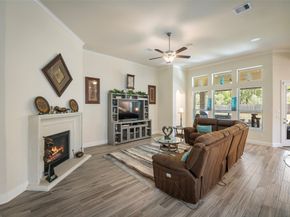 1406 Graystone Hills Drive, Conroe TX 77304